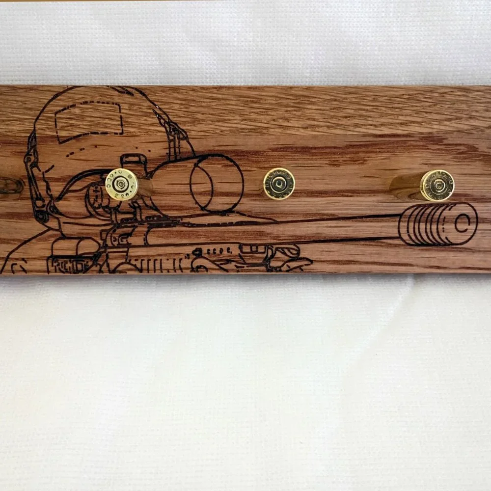 Handcrafted Oak .223 Rifle Casing Key Holder – 13" Gun Enthusiast Wall Rack - Picture 3 of 6